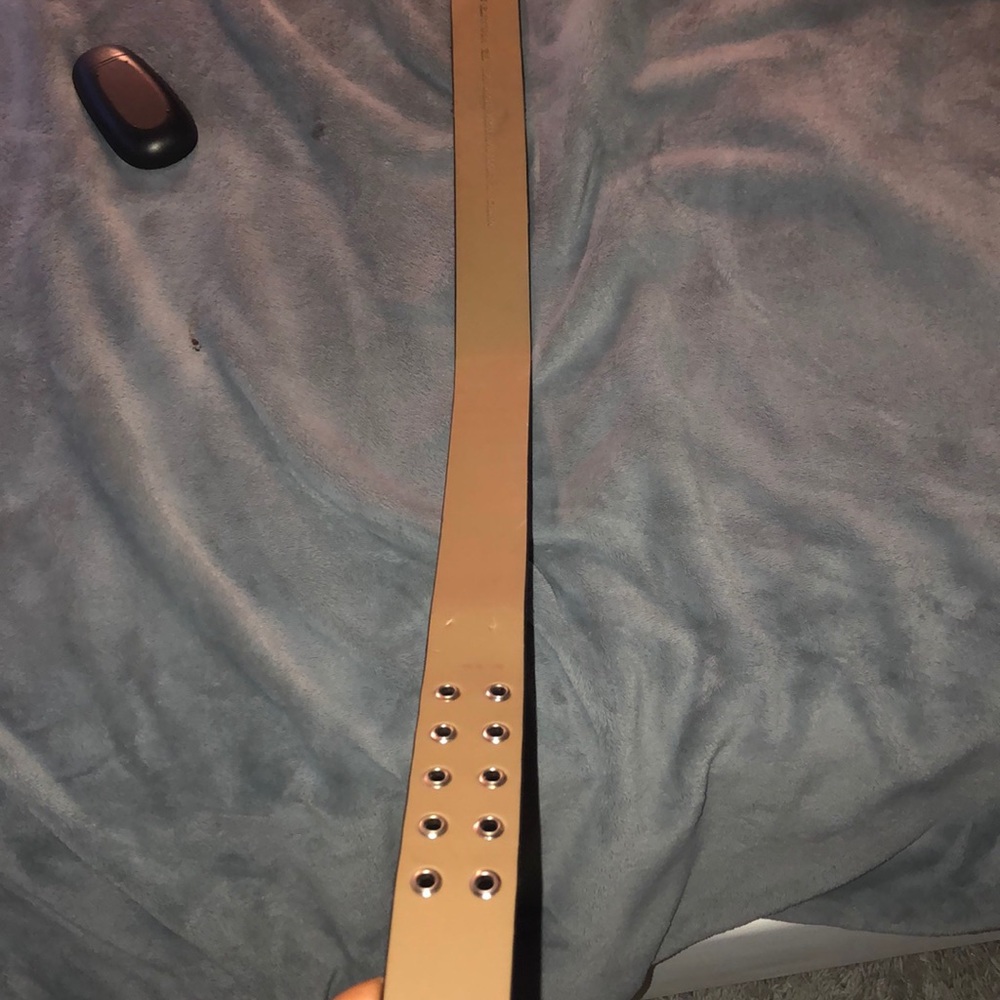Belt - Picture 2 of 3
